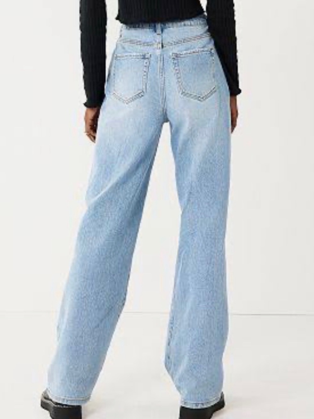 SO Super High Rise Wide Leg Jeans Size 3/26W